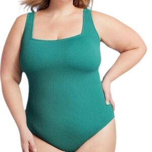 Kona Sol Plus Size Swimsuit Full Coverage One Piece Pucker Textured NWT Size 24